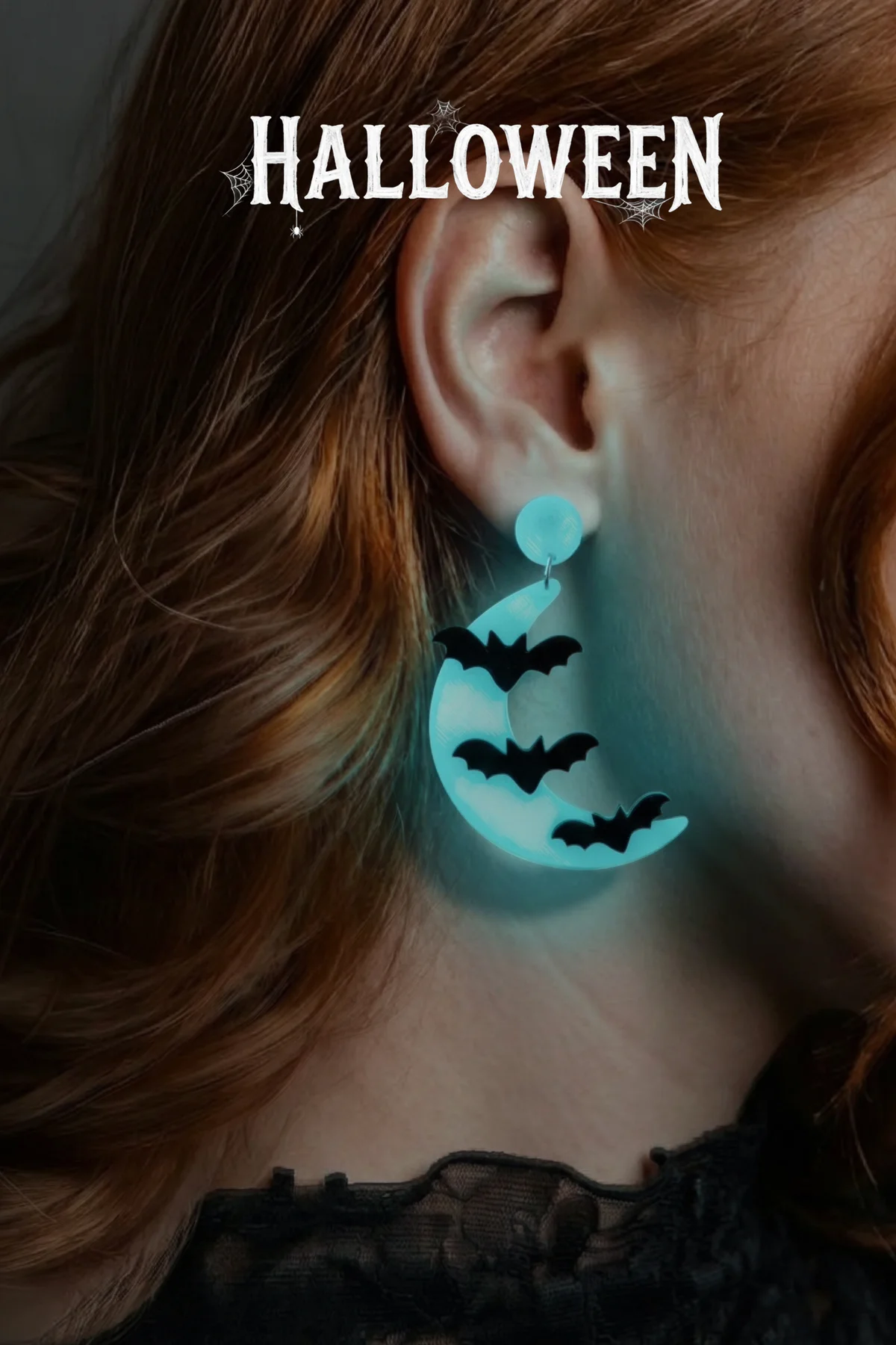 Halloween Cadılar Bayramı Gece Parlayan Fosforlu Hilal Yarasalı Küpe