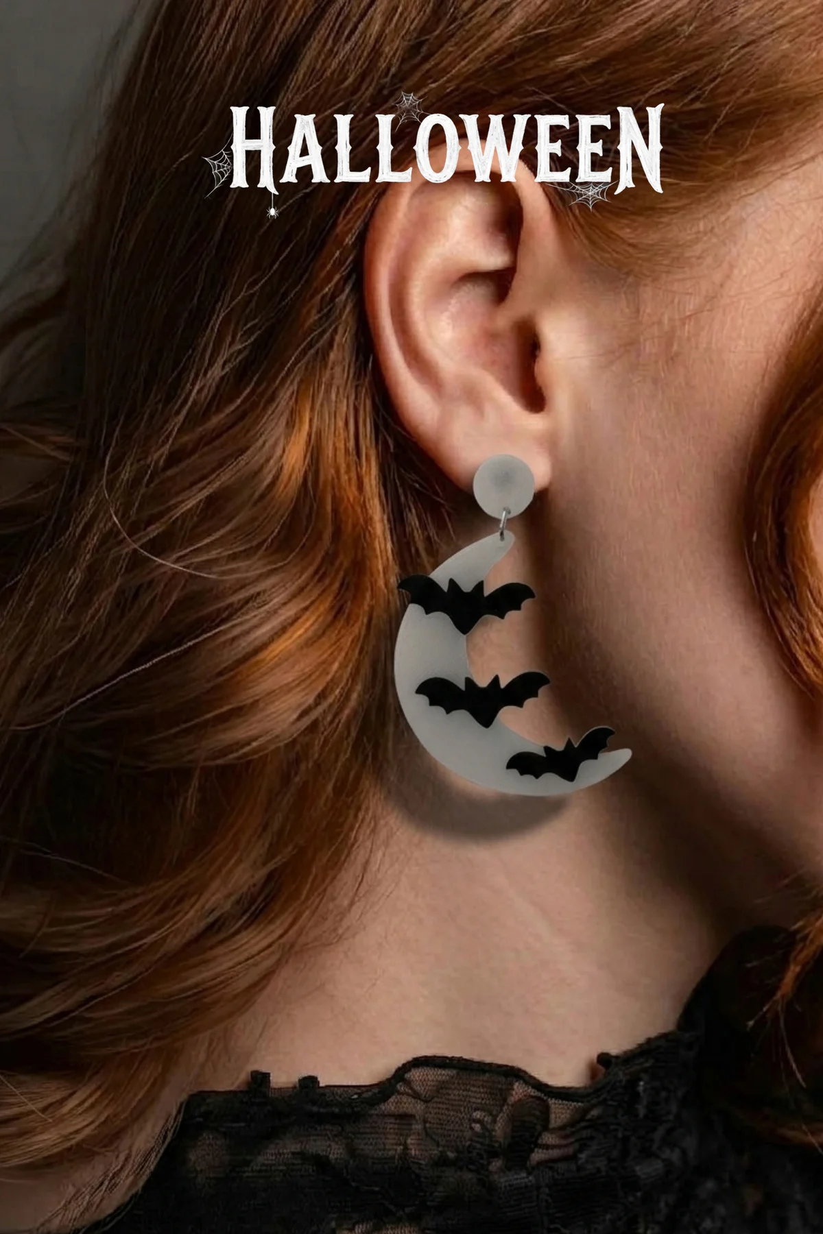 Halloween Cadılar Bayramı Gece Parlayan Fosforlu Hilal Yarasalı Küpe