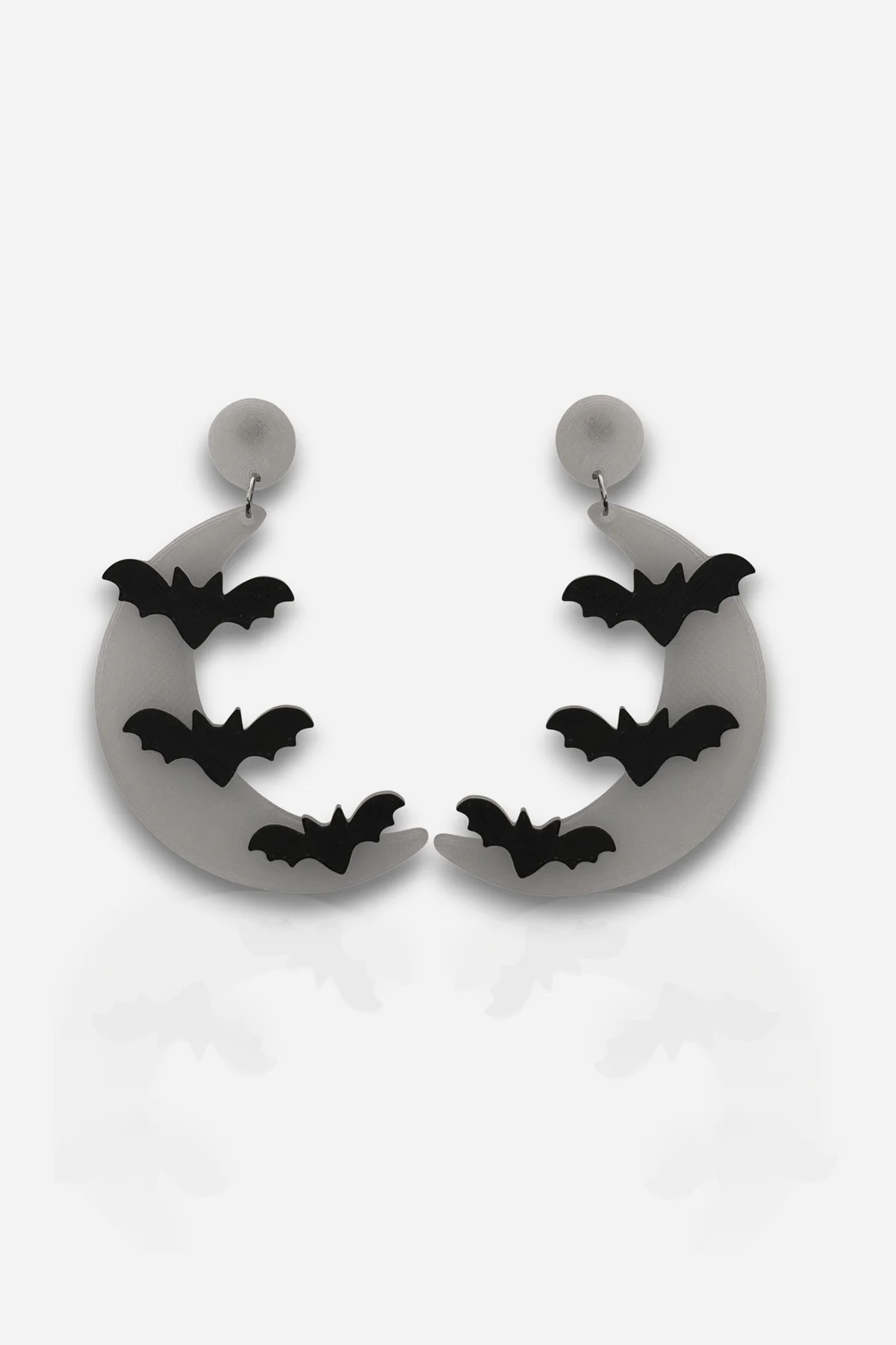 Halloween Cadılar Bayramı Gece Parlayan Fosforlu Hilal Yarasalı Küpe